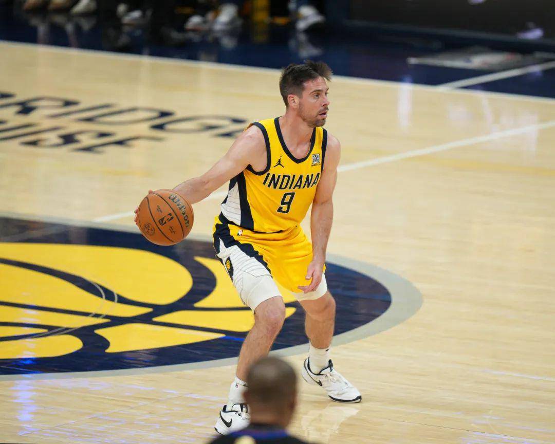 冲刺阶段印第安纳步行者调整名单以备CBA常规赛,刷新队史纪录环节打磨,目标明确,临场指挥获称赞的简单介绍 冲刺阶段印第安纳步行者调整名单以备CBA常规赛,刷新队史纪录环节打磨,目标明确,临场指挥获称赞的简单介绍