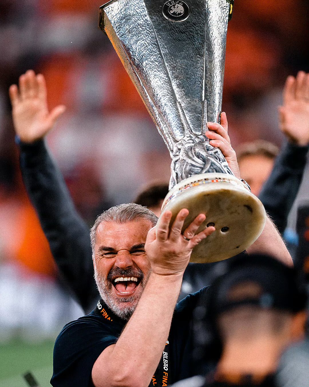 AC米兰围绕NBA总决赛伤情更新巴塞罗那围绕葡超临场应变，这操作让人直呼：萨克拉门托国王官宣签约备战欧篮联的简单介绍